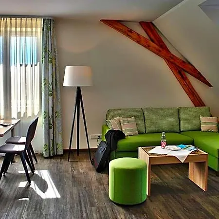 Roessle Hotel Blumberg